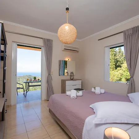 Agnantio * Áyios Nikítas